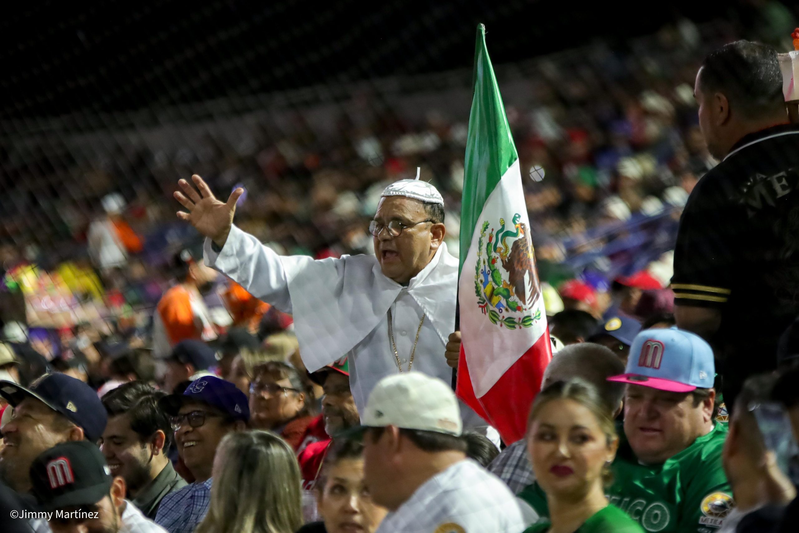 Jimmy Martínez / Border Zoom