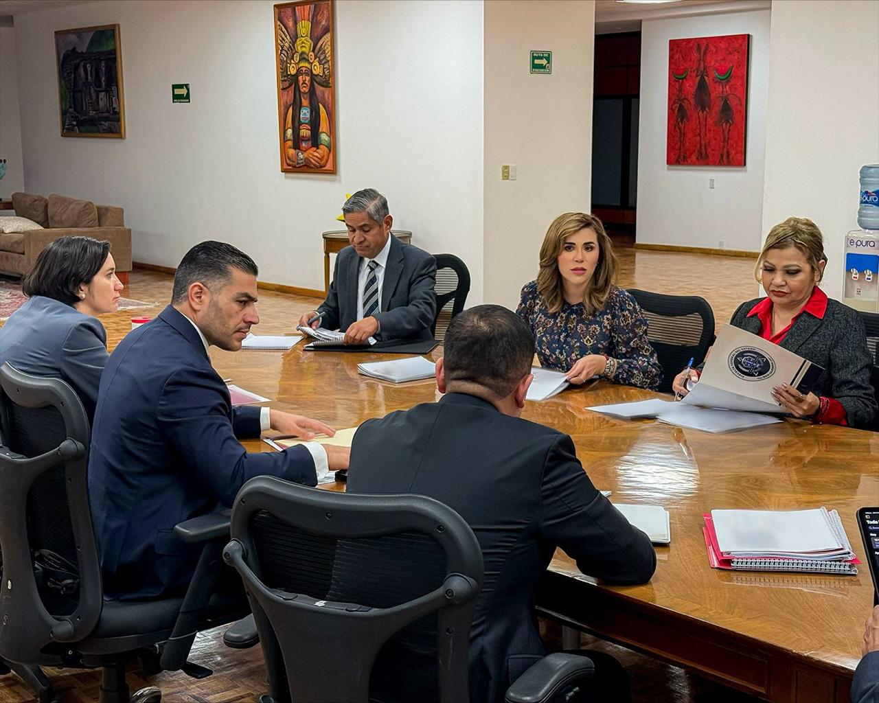 Marina del Pilar sostiene reunión en materia de seguridad.